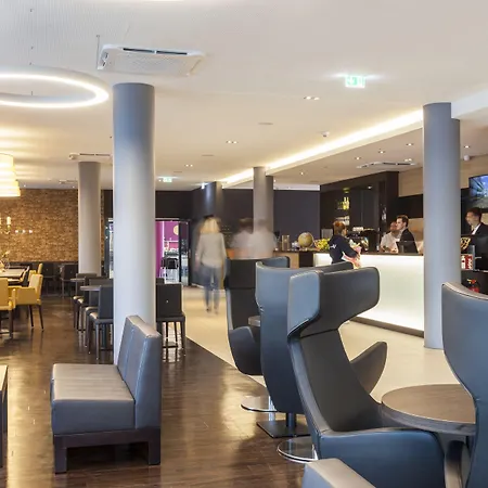 Staycity Aparthotels Heidelberg-3